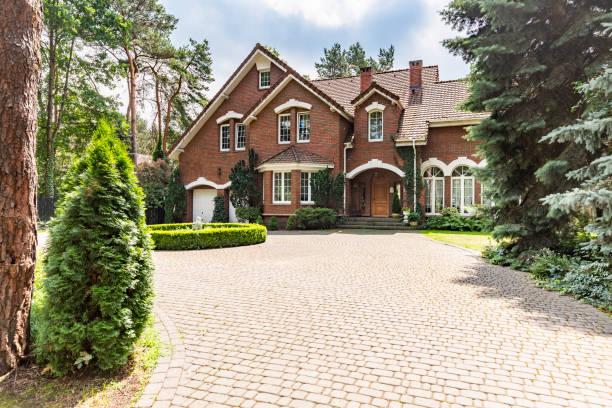 Best Driveway Pavers Installation  in Kansas City, MO